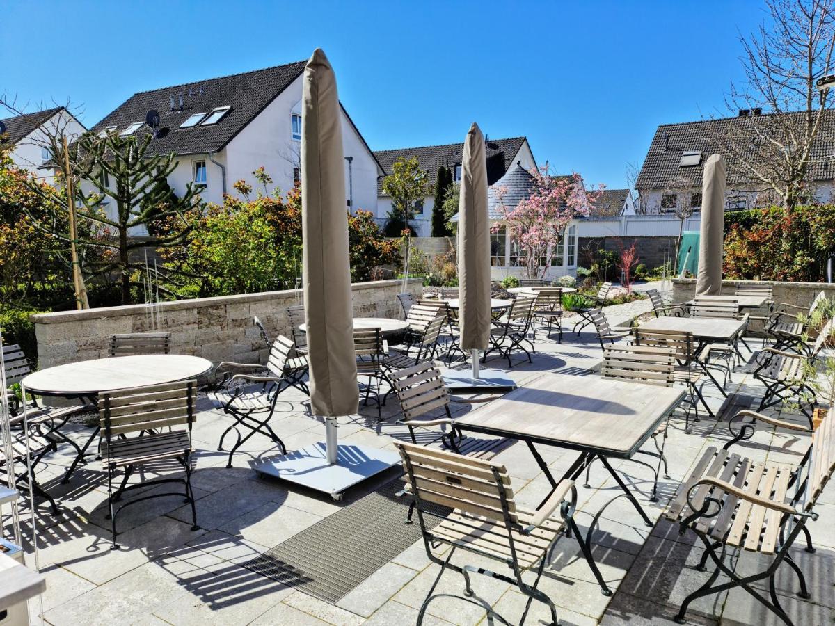 Hotel Restaurant Felix Bensheim Exterior photo